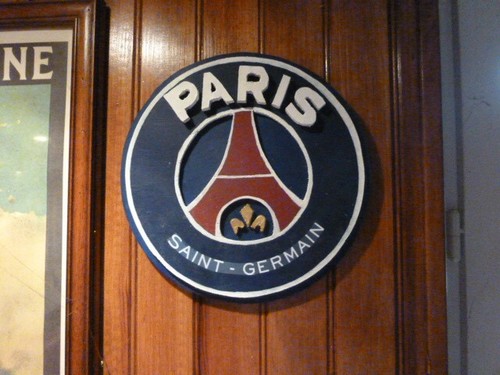 Logo psg bois relief - bois,