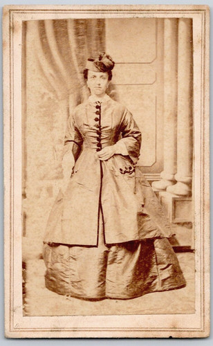 Cdv 1870 femme dans - cdv, une