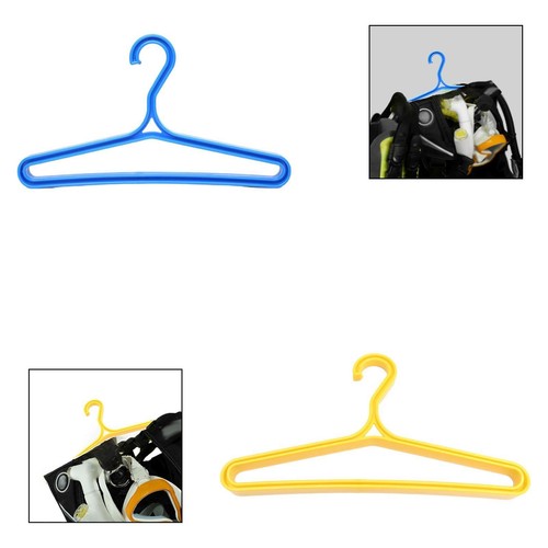 Cintre pour combinaison - , de