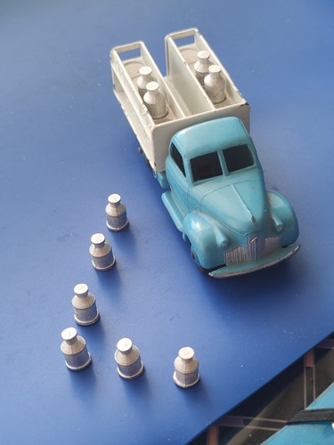 Dinky toys réf 25o - toys,
