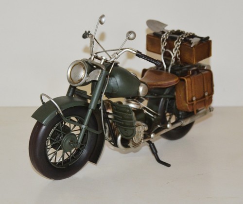 Modèle moto tôle - modèle,