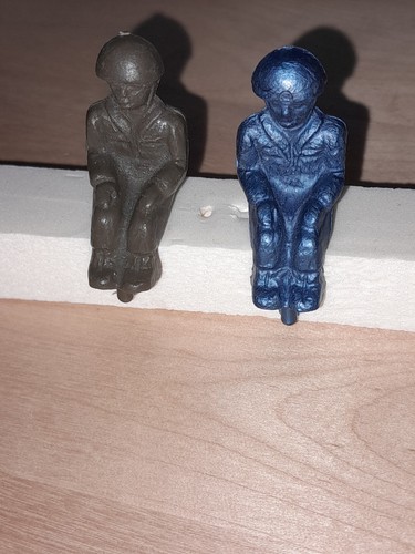 Lot soldats assis pour - 1/32,
