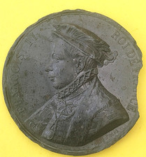 Médaille de table En Étain