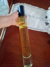 un flacon geant  factice