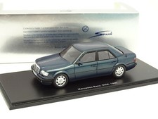 Spark 1/43 - Mercedes 500E W124 1986 Bleu Vert