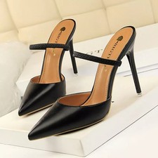 Mules Noires Avec Talon De 10,5 Cm Et Pointe Effilée En Cuir Synthétique CF55548