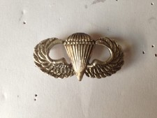 INSIGNE MILITAIRE MEXIQUE BREVET PARACHUTISTE N° 120 EN  ARGENT  PARAWINGS JUMP