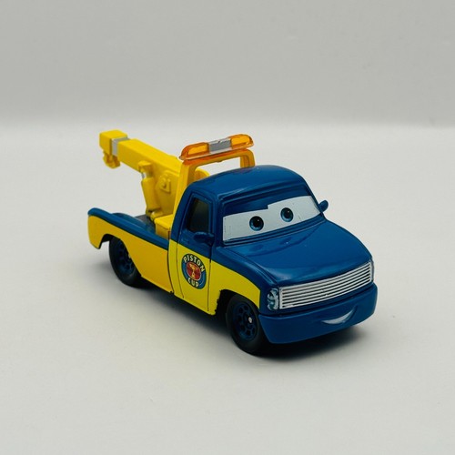 Disney pixar cars race tow - -,