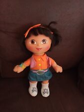 Jolie Poupée Dora "Mattel" environ 22cm de 2005