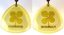 Porte-clés Résine Trèfle à 4 feuilles -  PLASMARINE - Médicament -
