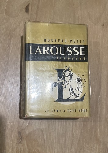 Nouveau petit larousse - nouveau,