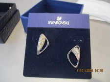 Boucles d'oreilles Swarovski métal argenté strass clous
