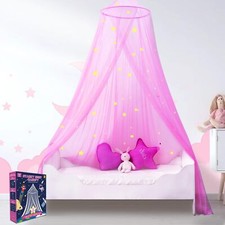 Ciel de lit avec étoiles