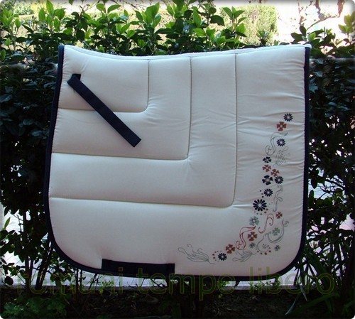 Sous selle décoré pour tapis - décoré,