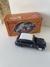 Voiture miniature Norev