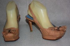 CELINE Escarpins Vintage Tout Cuir Marron Clair Taille 39