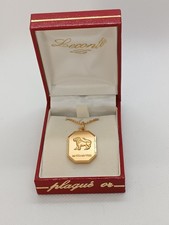 Ensemble plaqué or chaine et pendentif de signe lion createur Lecomte 
