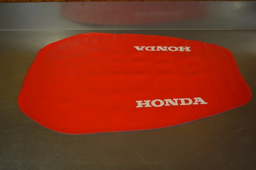 Housse selle honda 650 - selle,