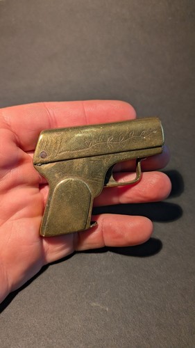 Briquet poilu revolver - de,