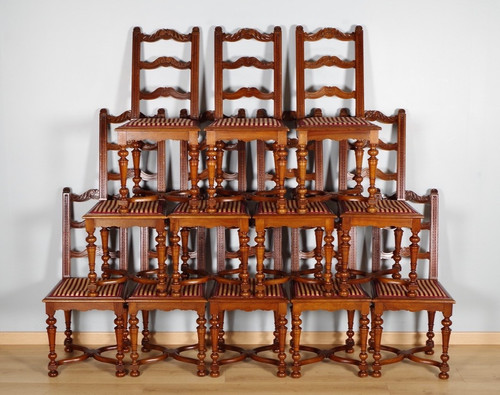 Suite douze chaises - douze,