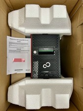 NEUF Server Fujitsu Primergy TX1330 M3 Xeon E3-1220 V6 @ 3Ghz 8GB  600Gbx2 DVDRW