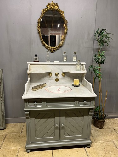 Meuble toilette rénové - toilette,