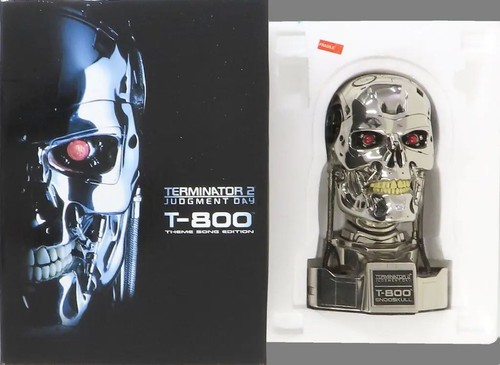 800 endoskeleton figure - endoskeleton,