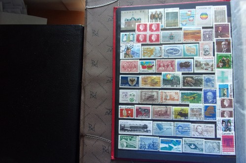 Canada lot timbres - -,