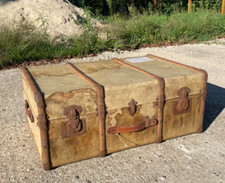 Malle de voyage ou coffre de