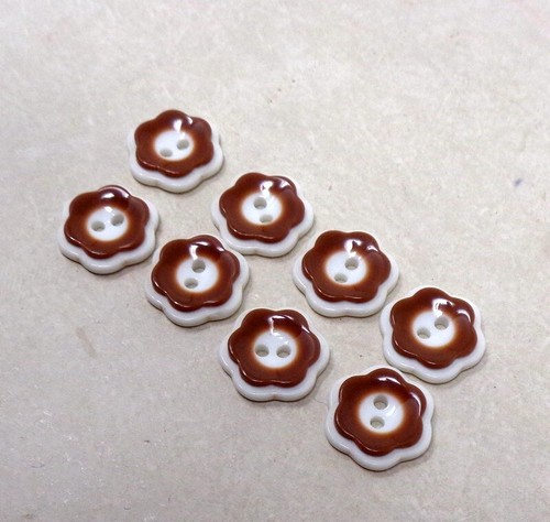 Lot boutons anciens en - 8,