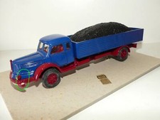 CAMION KRUPP TITAN TRANSPORT DE CHARBON PARADE MOMACO 1:43 imperfection