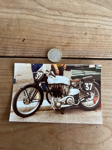 Photo ancienne moto - photo,