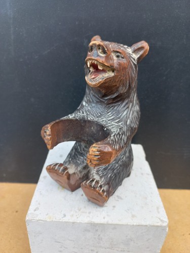 Ours sculpté forêt noire - forêt,