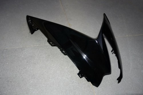 Carénage avant droit gsxr750 - avant,