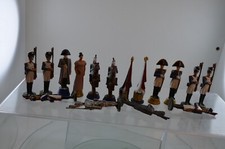 16 PIECES D'ECHEC FRANCE PREMIER EMPIRE EN PLOMB PEINT PRINCE AUGUST