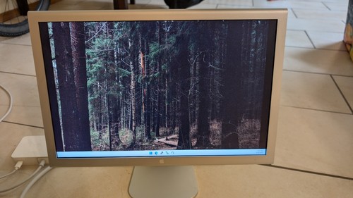 Apple cinema display monitor - apple,