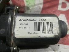 mécanisme lève vitre avant