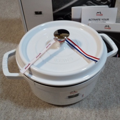 Staub 22cm pico cocotte round - staub,