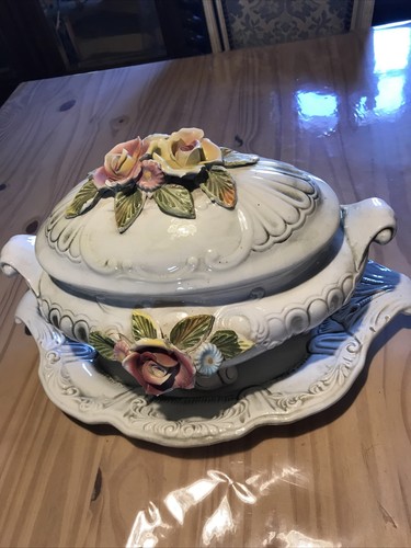 Soupière ancienne faïence - ancienne,