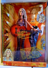 SHAKIRA poupée mannequin 30cm