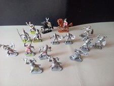 LOT 16 SOLDATS VINTAGE - JEAN