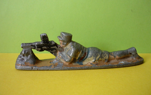 Quiralu soldat - quiralu,