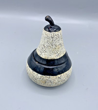 Boîte en bois laqué en forme