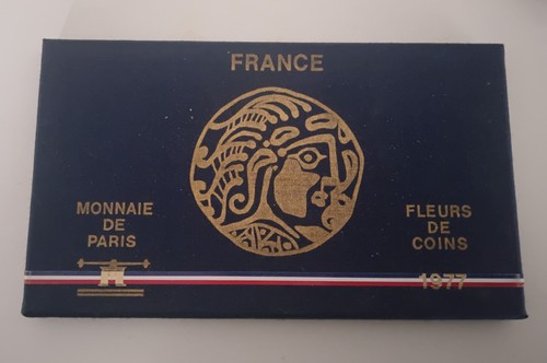 Coffret fdc 1977 vide - 🛑,