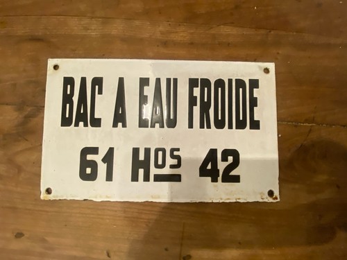 Ancienne plaque émaillée
