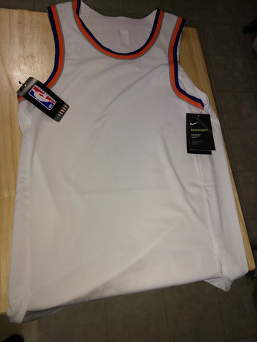 New never used - nike, areoswift