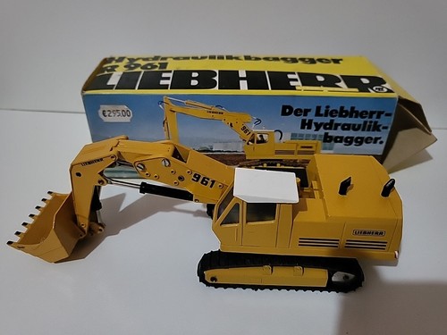 Pelle liebherr r961 echelle - pelle,