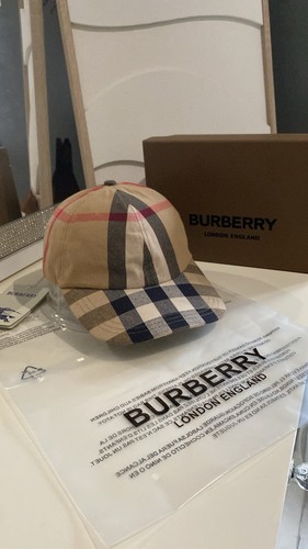 Caquette burberry - caquette,