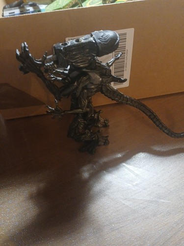 Aliens queen deluxe 1992 - queen,