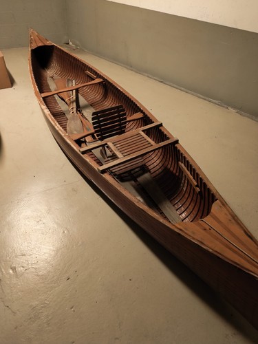 Canoë ancien bois - ancien, en